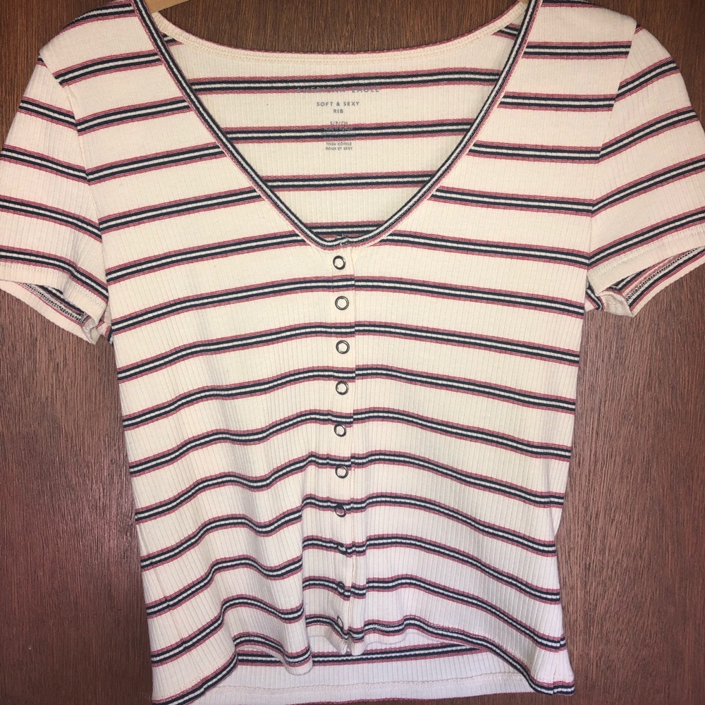 Striped V-neck | American Eagle Shirt | Size S